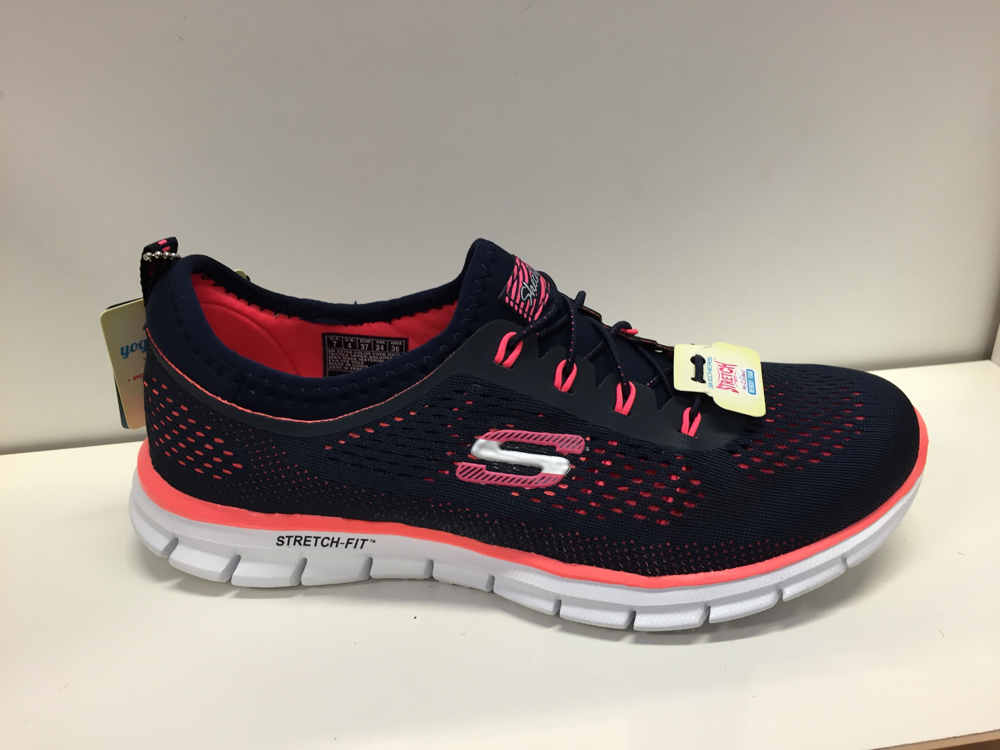 sketchers sko