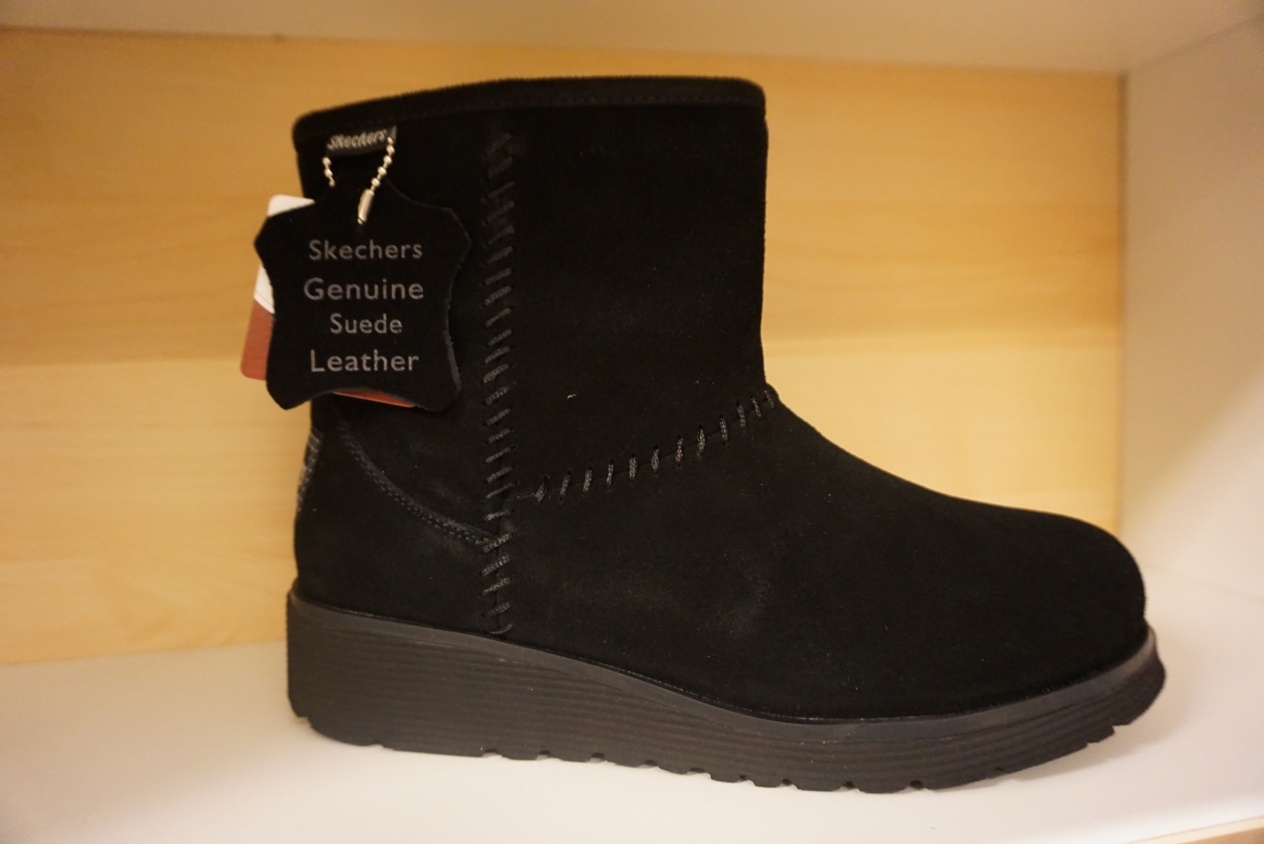 skechers warm tech memory foam